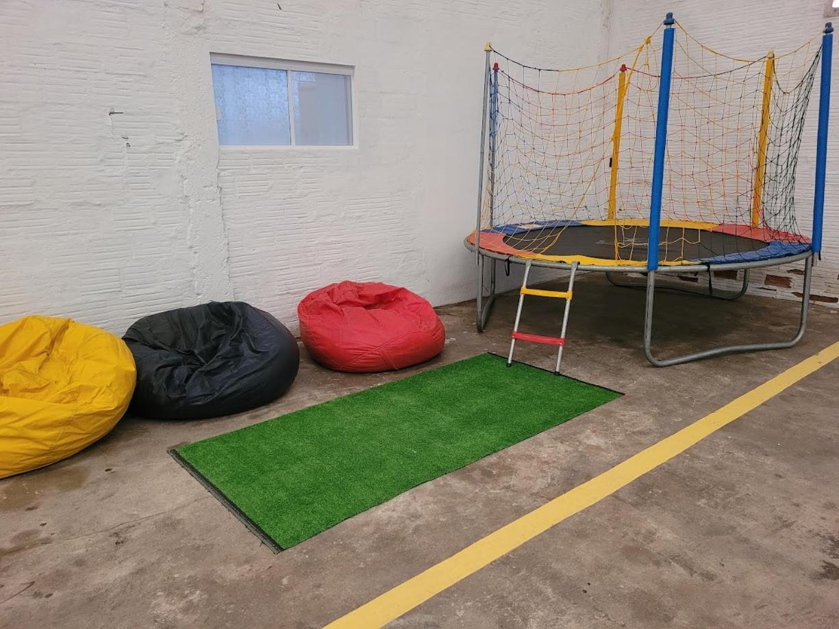 Hostel & Suites Stettin ポメロデ エクステリア 写真